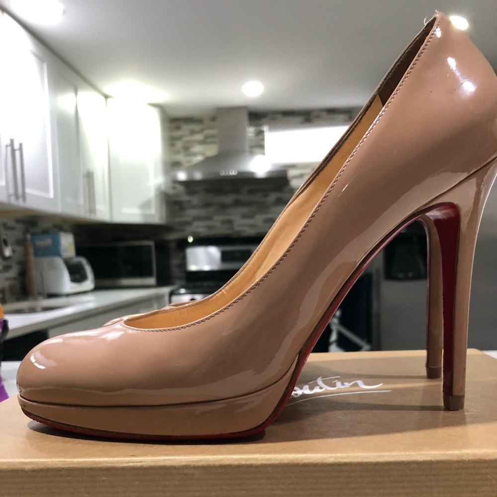 Christian Louboutin New Simple Pumps Size 38